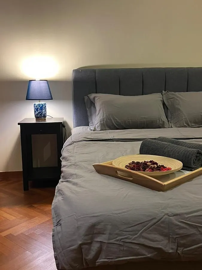 Perfect Marina Stay@ Strait Quay /W Big Balcony + Carpark location